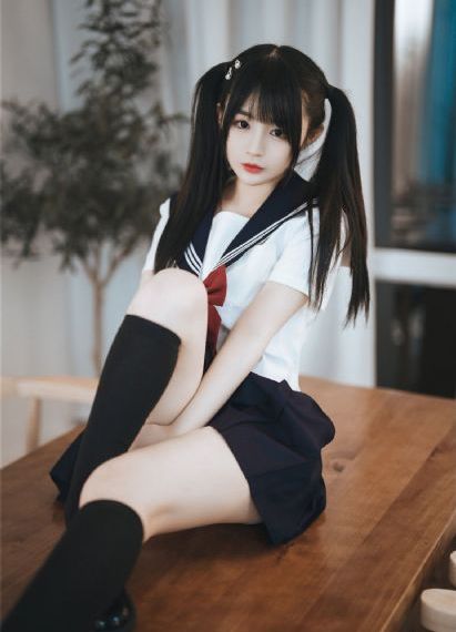 小蜜桃3_BD英语高清视频播放