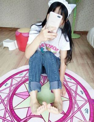 变成黑皮辣妹后朋友做了_HD日韩免费观看